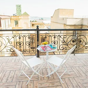 Two Seasons Boutique Otel